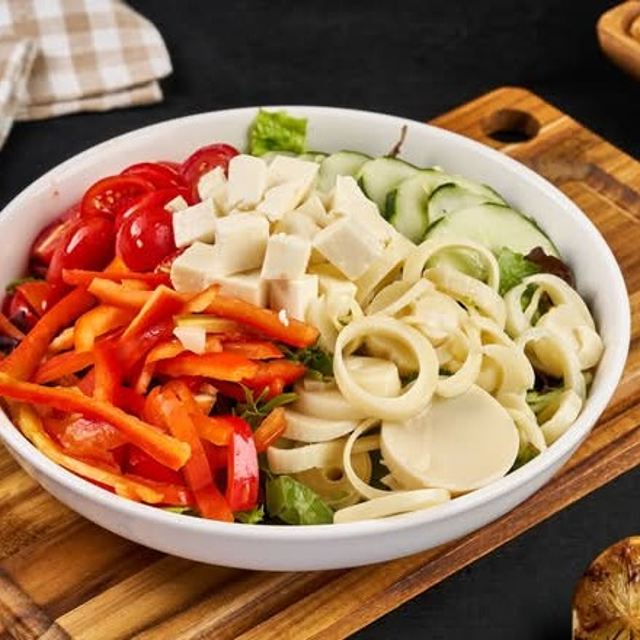 Palmito Salad (Hearts of Palm Salad).