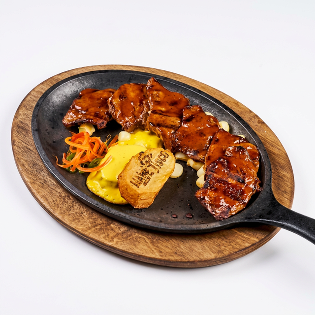 Anticuchos (Grilled Beef Heart Skewers).